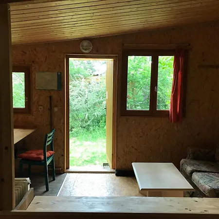 Sous Les Arbres 샬레