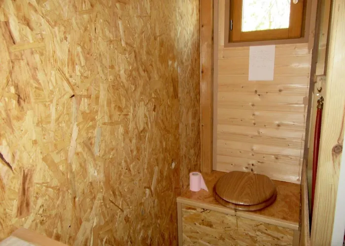 Chalet Sous Les Arbres